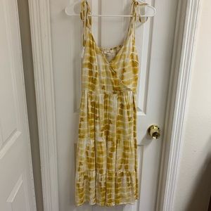 NWOT Yellow summer dress